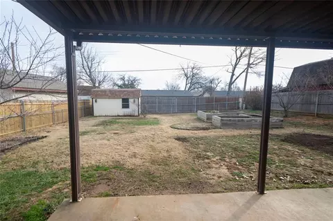 1064 Hampton Rd, Harrah, OK 73045 photo 32