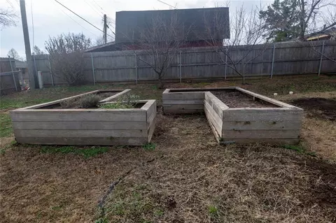 1064 Hampton Rd, Harrah, OK 73045 photo 35