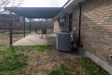 1064 Hampton Rd, Harrah, OK 73045 photo 41