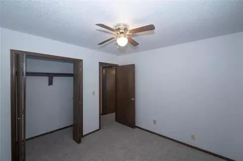1064 Hampton Rd, Harrah, OK 73045 photo 14