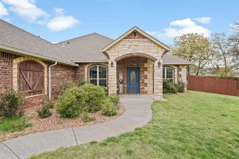 8600 Bella Cir, Choctaw, OK 73020