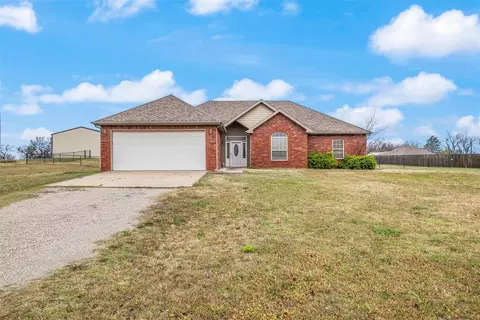 106057 S 3420 Rd, Meeker, OK 74855