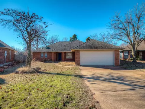 2408 Santa Fe Cir, Edmond, OK 73012