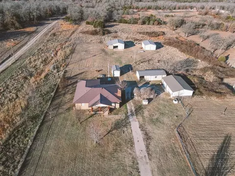16206 Patterson Rd, Shawnee, OK 74801