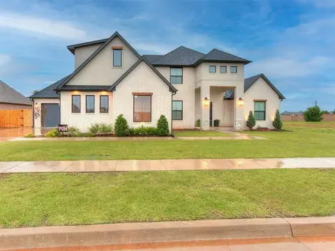10828 NW 24th Ter, Yukon, OK 73099