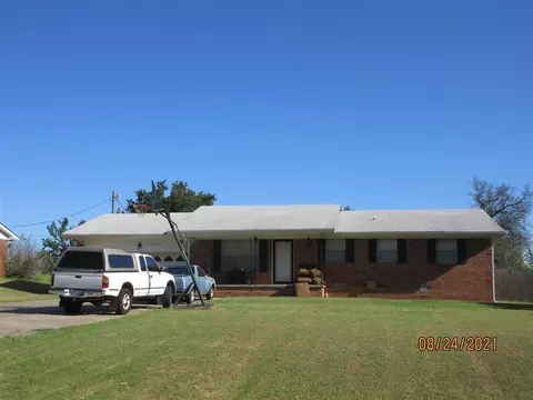 13803 NE 9th St, Choctaw, OK 73020