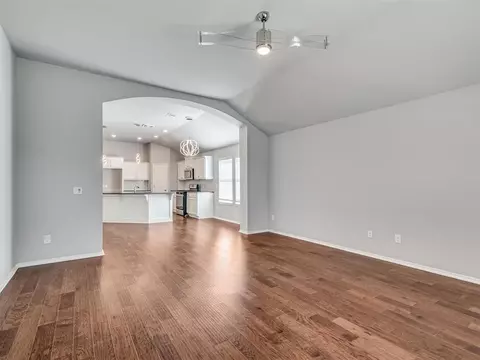 449 Compass Dr, Yukon, OK 73099 photo 11