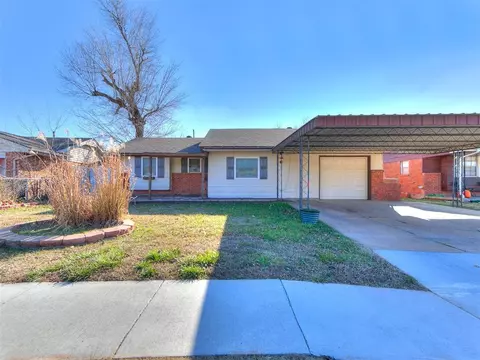 948 W Main St, Moore, OK 73160