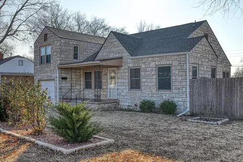 526 Nebraska St, Norman, OK 73069