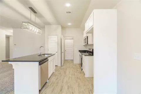 1914 Eli Ave, Tuttle, OK 73089 photo 9