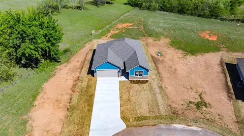 1914 Eli Ave, Tuttle, OK 73089 photo 2