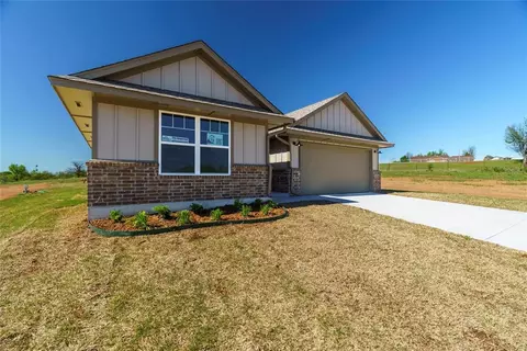 1915 Eli Ave, Tuttle, OK 73089 photo 3