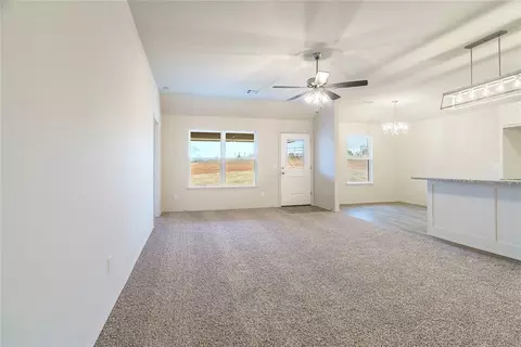 1915 Eli Ave, Tuttle, OK 73089 photo 6