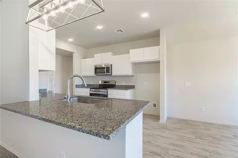 1916 Eli Ave, Tuttle, OK 73089 photo 10