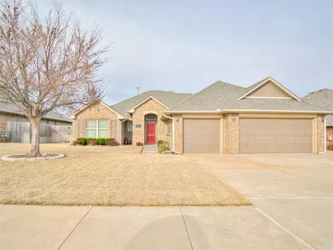 9113 NW 91st Cir, Yukon, OK 73099
