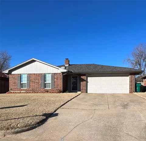 12409 SW 5th St, Yukon, OK 73099