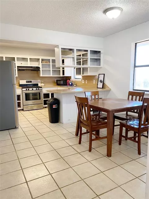 1108 Buckingham Dr, Newcastle, OK 73065 photo 6