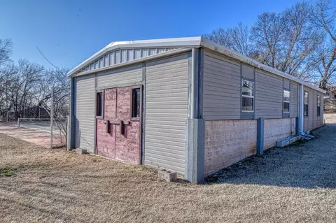 609 W Jackson St, Purcell, OK 73080 photo 5
