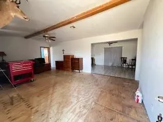 35229 E 130th Rd, Maud, OK 74854 photo 2