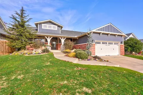 4817 First Light Ln, Edmond, OK 73034