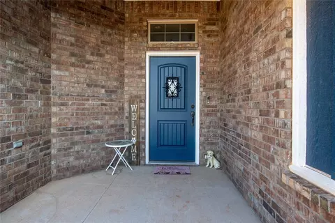 1641 NE 35th St, Moore, OK 73160 photo 6