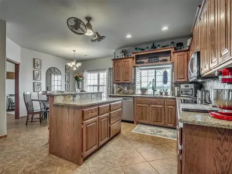 357821 E 980 Rd, Prague, OK 74864 photo 12