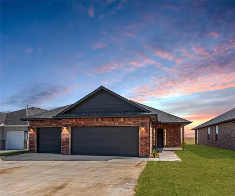 1205 Alpine Ct, Kingfisher, OK 73750