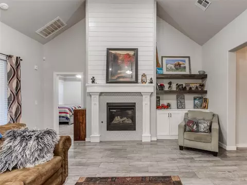 19124 Windy Way Rd, Edmond, OK 73012