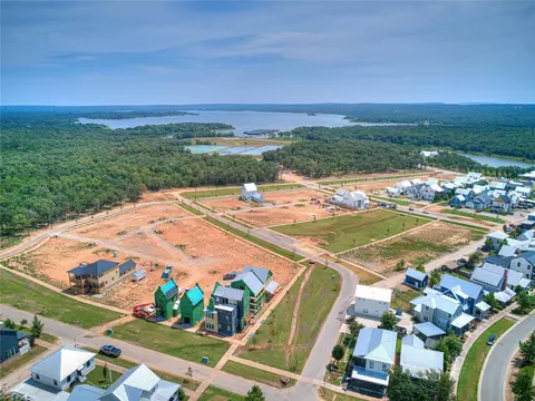 67 S Center Ln, Carlton Landing, OK 74432