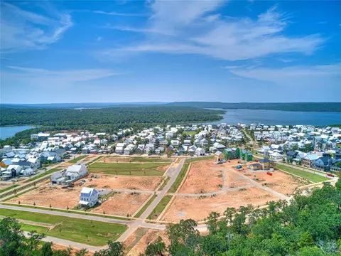 65 S Center Ln, Carlton Landing, OK 74432