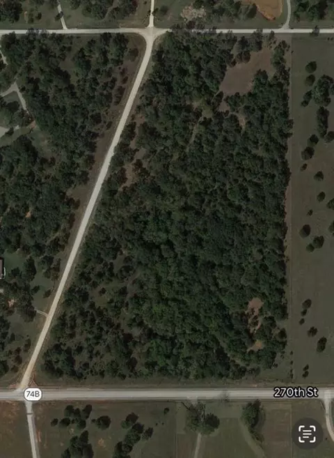 Whispering Oaks Drive, Blanchard, OK 73010