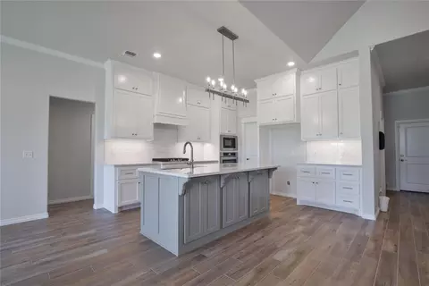 16204 Marsha Dr, Edmond, OK 73013