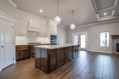2912 Crossover Ct, Moore, OK 73160 photo 5