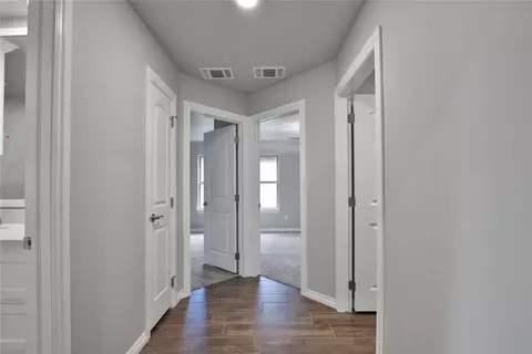 2912 Crossover Ct, Moore, OK 73160 photo 16