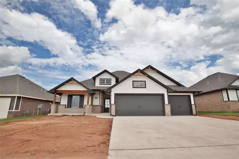 2904 Crossover Ct, Moore, OK 73160 photo 2