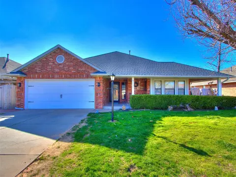 9121 Wingspread Dr, Oklahoma City, OK 73159