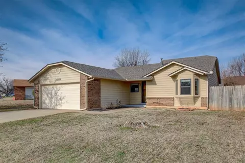 12329 SW 14th St, Yukon, OK 73099