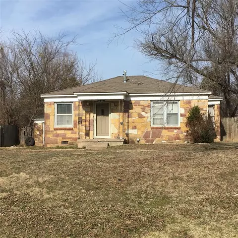 4633 SE 21st St, Del City, OK 73115