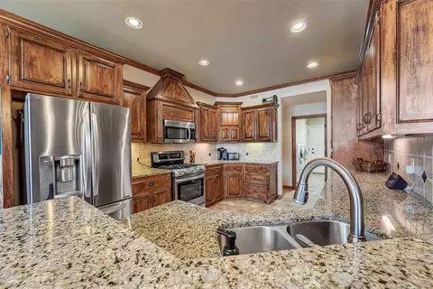 1505 NW 176th St, Edmond, OK 73012