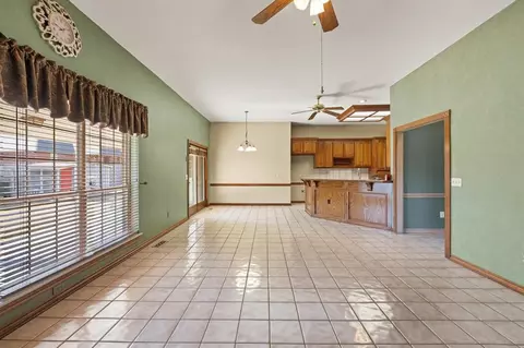 4012 Devon Dr, Edmond, OK 73034 photo 9