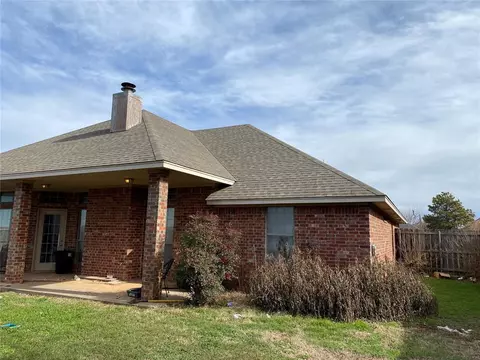 3021 Garrison Rd, Altus, OK 73521 photo 3