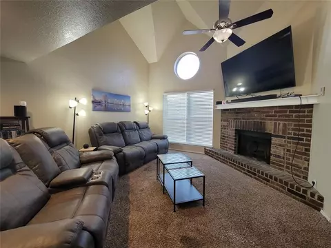 2805 Brompton Dr, Norman, OK 73072