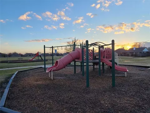 2805 Brompton Dr, Norman, OK 73072 photo 17
