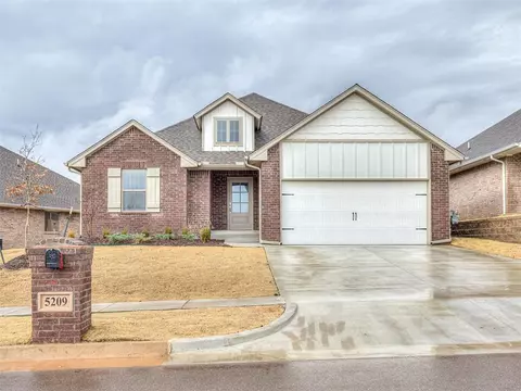5209 Skylar Rae Rd, Edmond, OK 73034