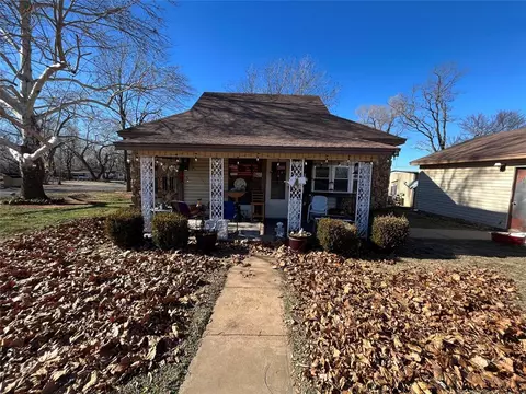 201 N Lester St, Elk City, OK 73644