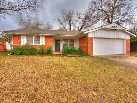 1226 Glenwood St, Norman, OK 73069