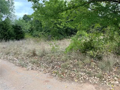 16251 Deer Ct, Moore, OK 73165 photo 3