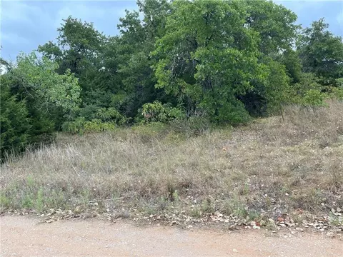 16251 Deer Ct, Moore, OK 73165 photo 2