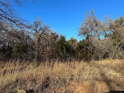 16251 Deer Ct, Moore, OK 73165