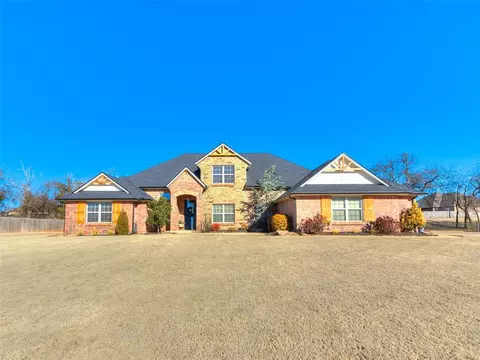 1275 Ashley Cir, Edmond, OK 73025